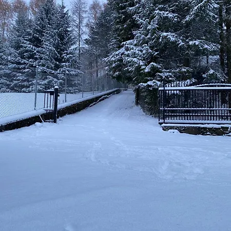 Lesne Zacisze - Jacuzzi, Bacowka, Niesamowite Widoki Feriehus