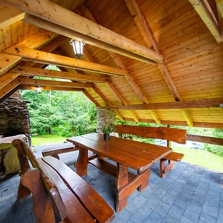 Leśne Zacisze - Jacuzzi, Bacówka, Niesamowite Widoki Сasa de vacaciones